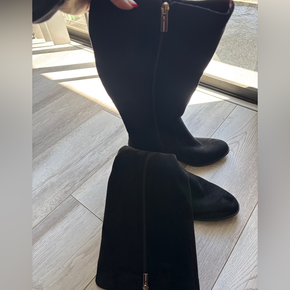 Tommy Hilfiger Boots Sleek Design